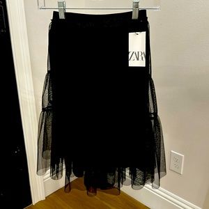 COPY - NWT Zara girl black tulle skirt. Size 13-14